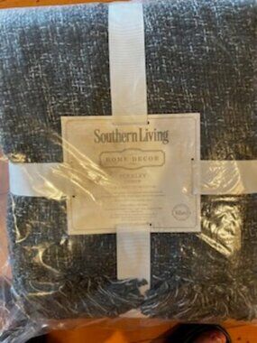 Southern Living Dillard's Department Store Dark Green Full Fringe Throw